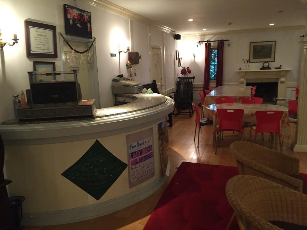 白馬村 レディダイアナ アンド セントジョージ Bed & Breakfast エクステリア 写真