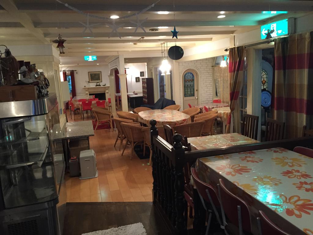 白馬村 レディダイアナ アンド セントジョージ Bed & Breakfast エクステリア 写真