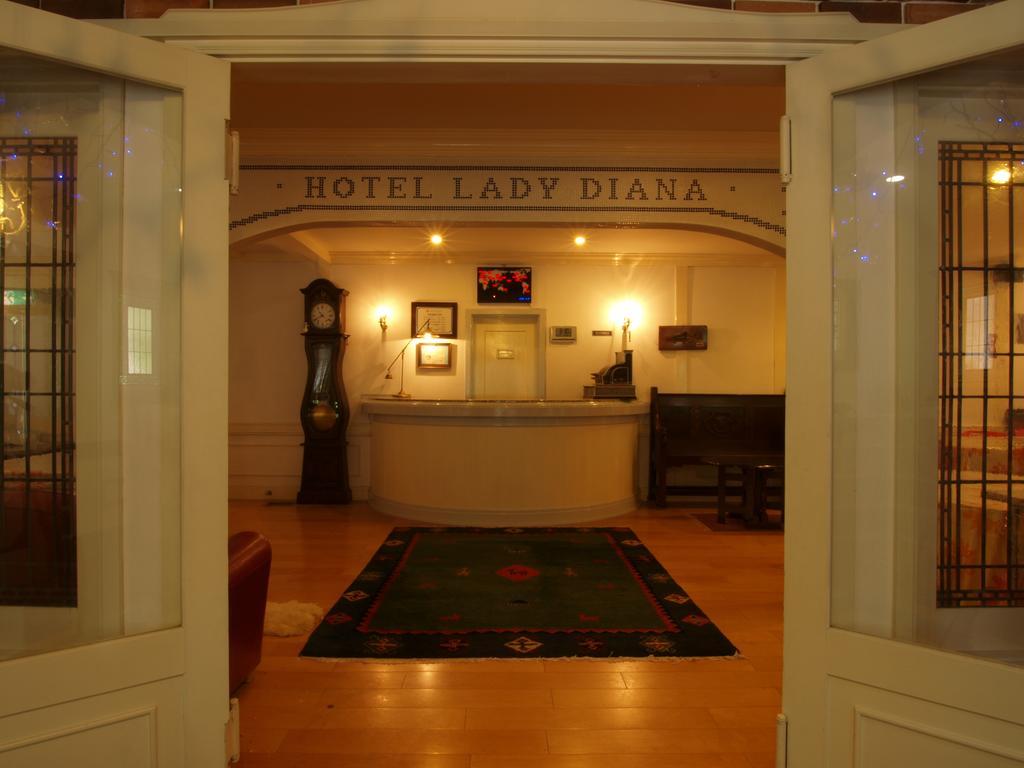 白馬村 レディダイアナ アンド セントジョージ Bed & Breakfast エクステリア 写真