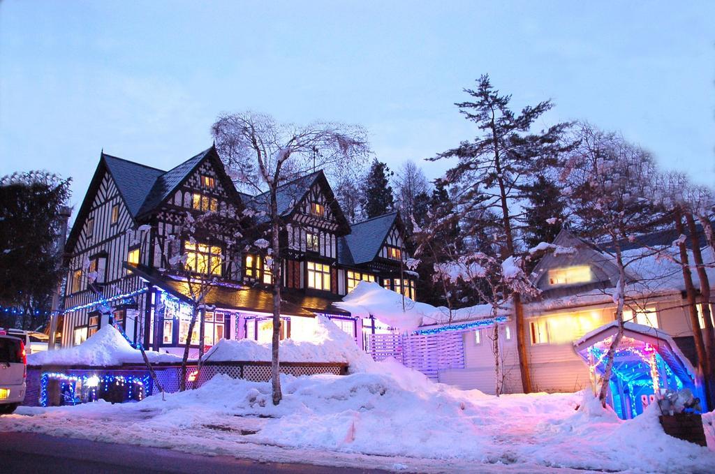 白馬村 レディダイアナ アンド セントジョージ Bed & Breakfast エクステリア 写真