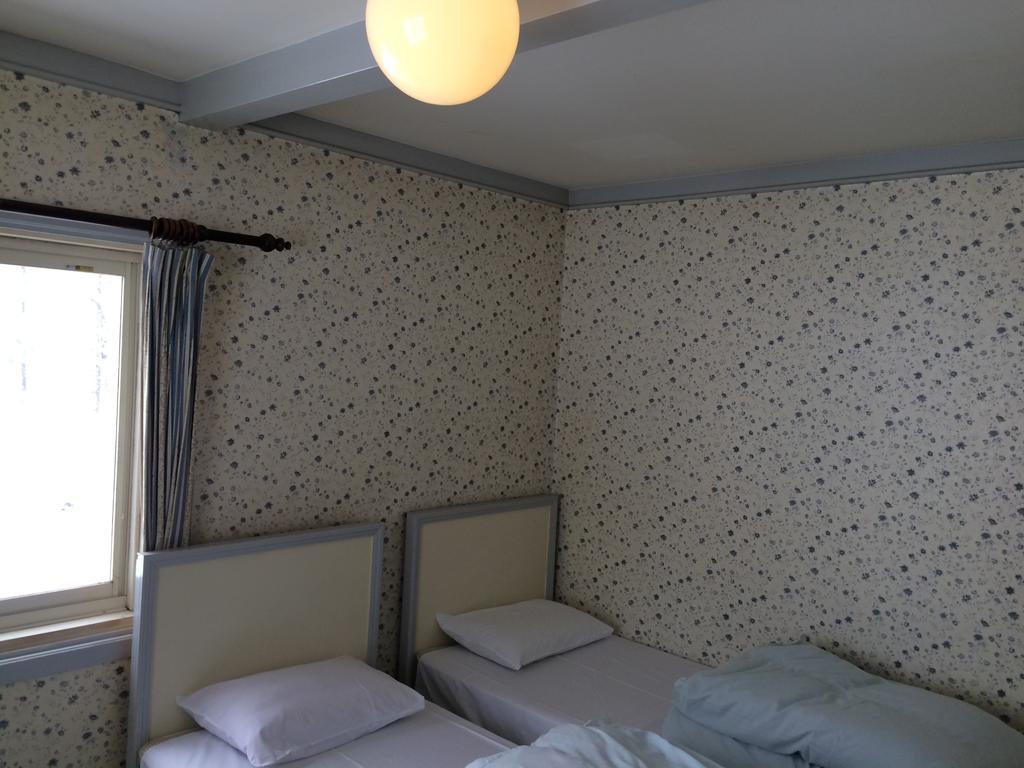 白馬村 レディダイアナ アンド セントジョージ Bed & Breakfast エクステリア 写真