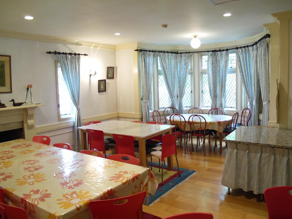 白馬村 レディダイアナ アンド セントジョージ Bed & Breakfast エクステリア 写真